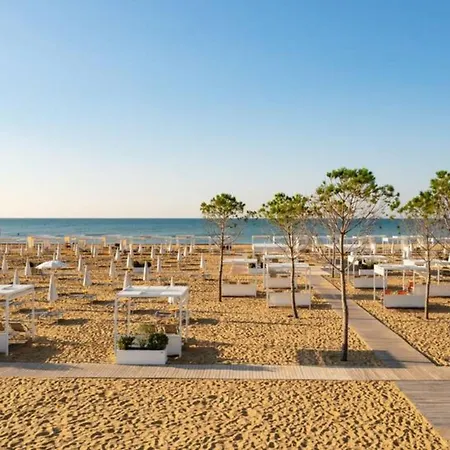 Lovely Ground-floor Flat Near The Shores-bibione Apartment